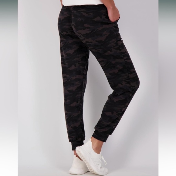 Real Essentials Black Camo Joggers - Picture 1 of 9